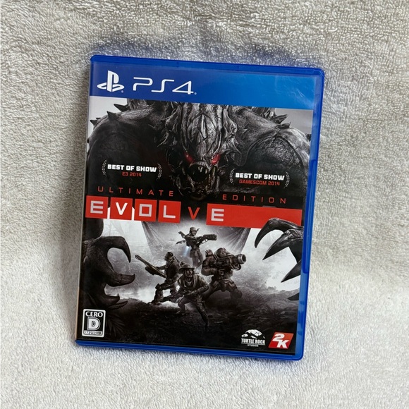Sony PlayStation 4 EVOLVE Ultimate Edition Japanese game - Picture 1 of 3